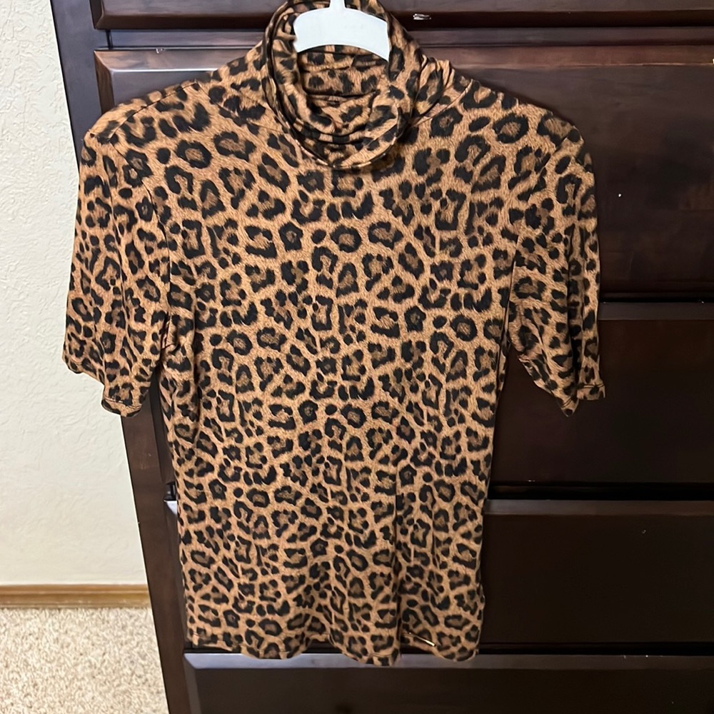 Short Sleeve Turtleneck
